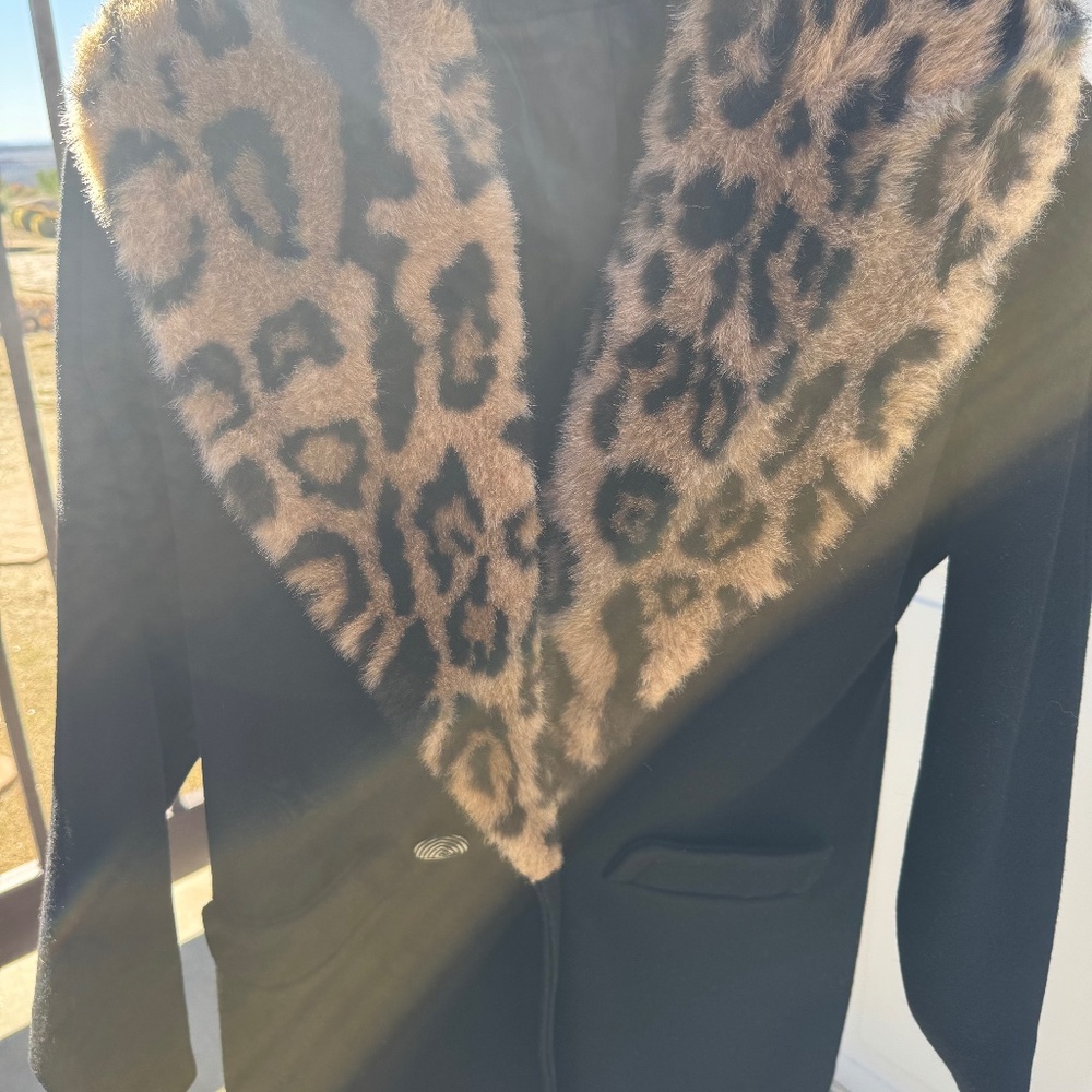 Beautiful coat with leopard fur collar